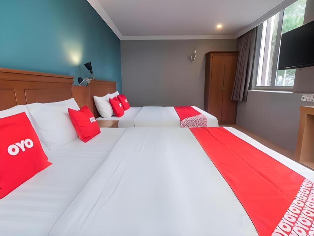 River Park Hotel Sibu Kültér fotó