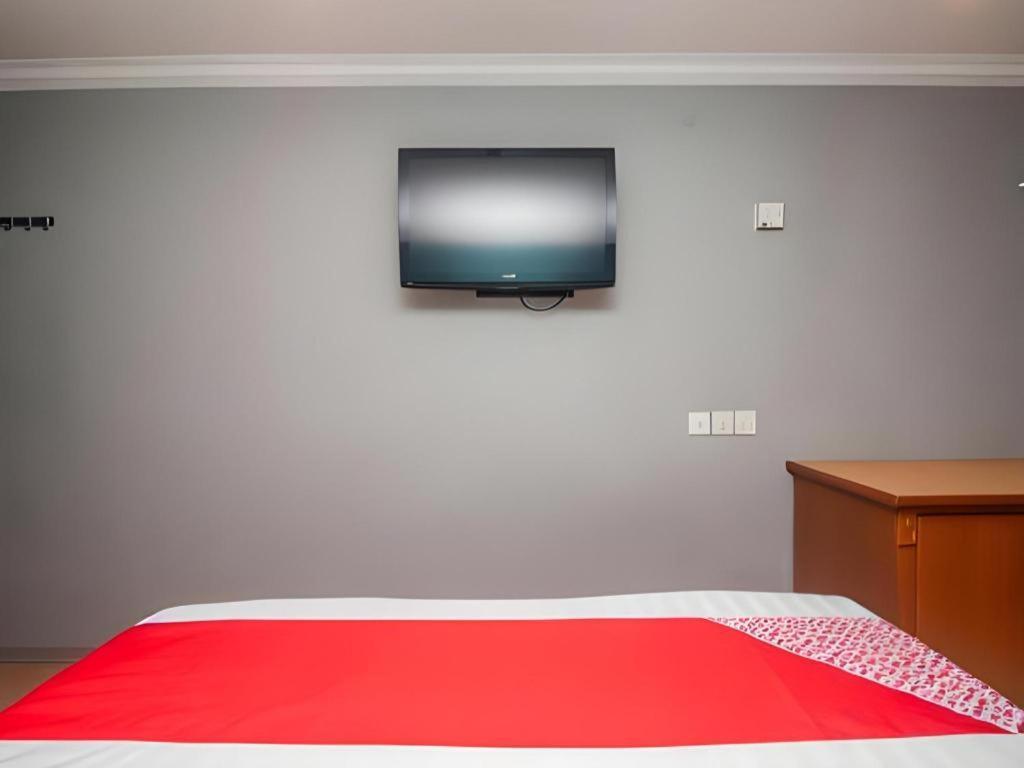 River Park Hotel Sibu Kültér fotó
