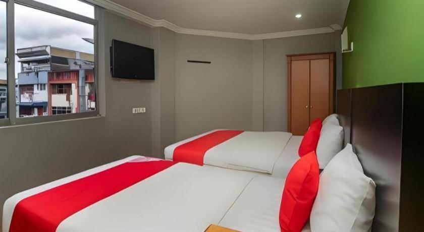 River Park Hotel Sibu Kültér fotó