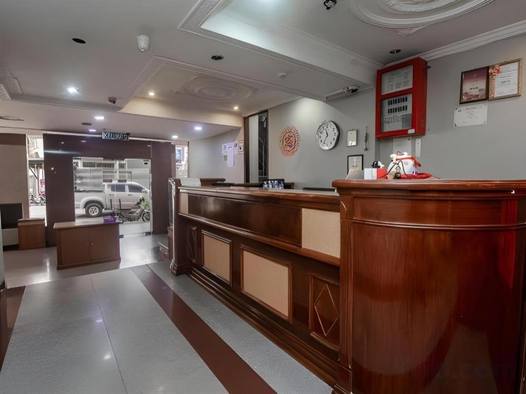River Park Hotel Sibu Kültér fotó